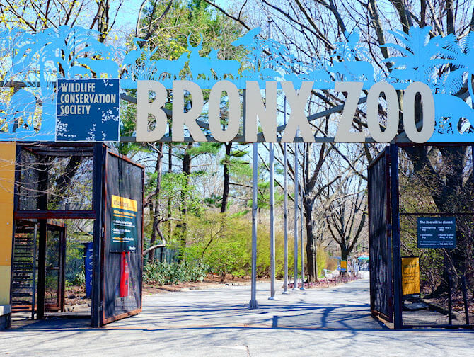 Inspires visitors to appreciate and protect the natural world.