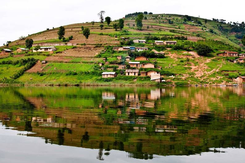 Near Rwanda-Uganda border